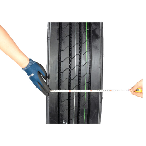 FR966 commercial tyres