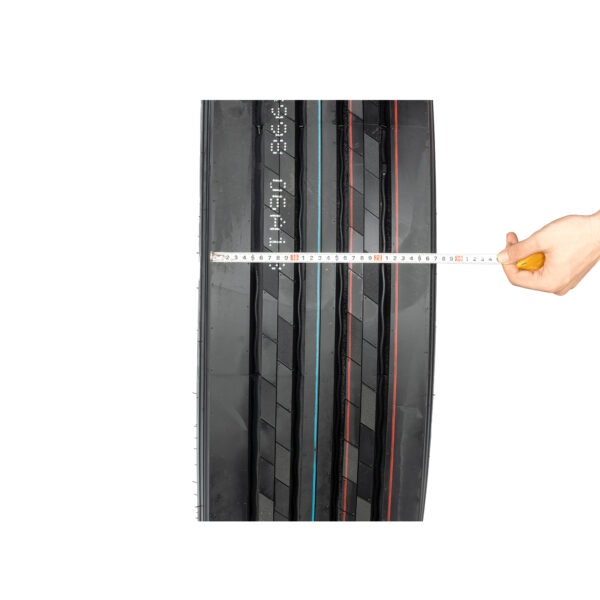 FR966 commercial tyres