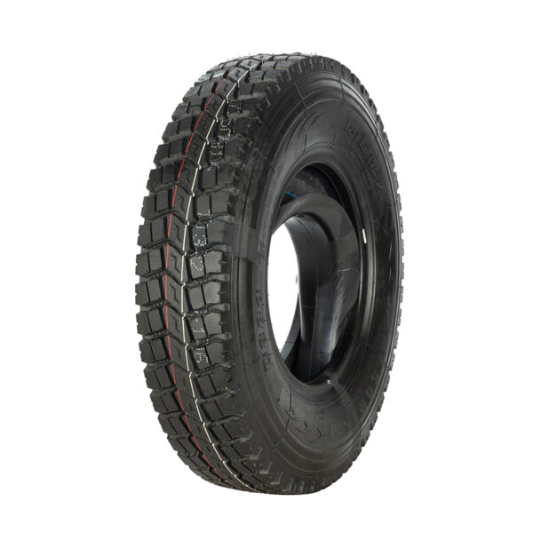 D886 10r20 tyre
