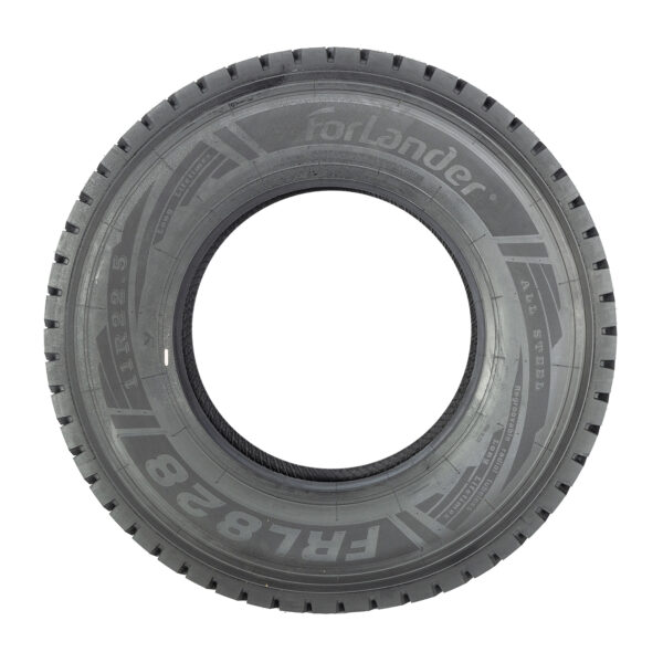 FRL828 11r22 5 drive tire