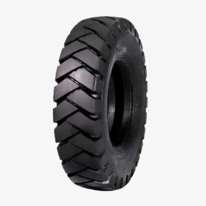 Otr tire strengthed tire body and cut-resistance tire tread ensure long service life