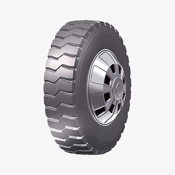 8.25 16 radial tires special tread rubber designs for extremely bad pavement 