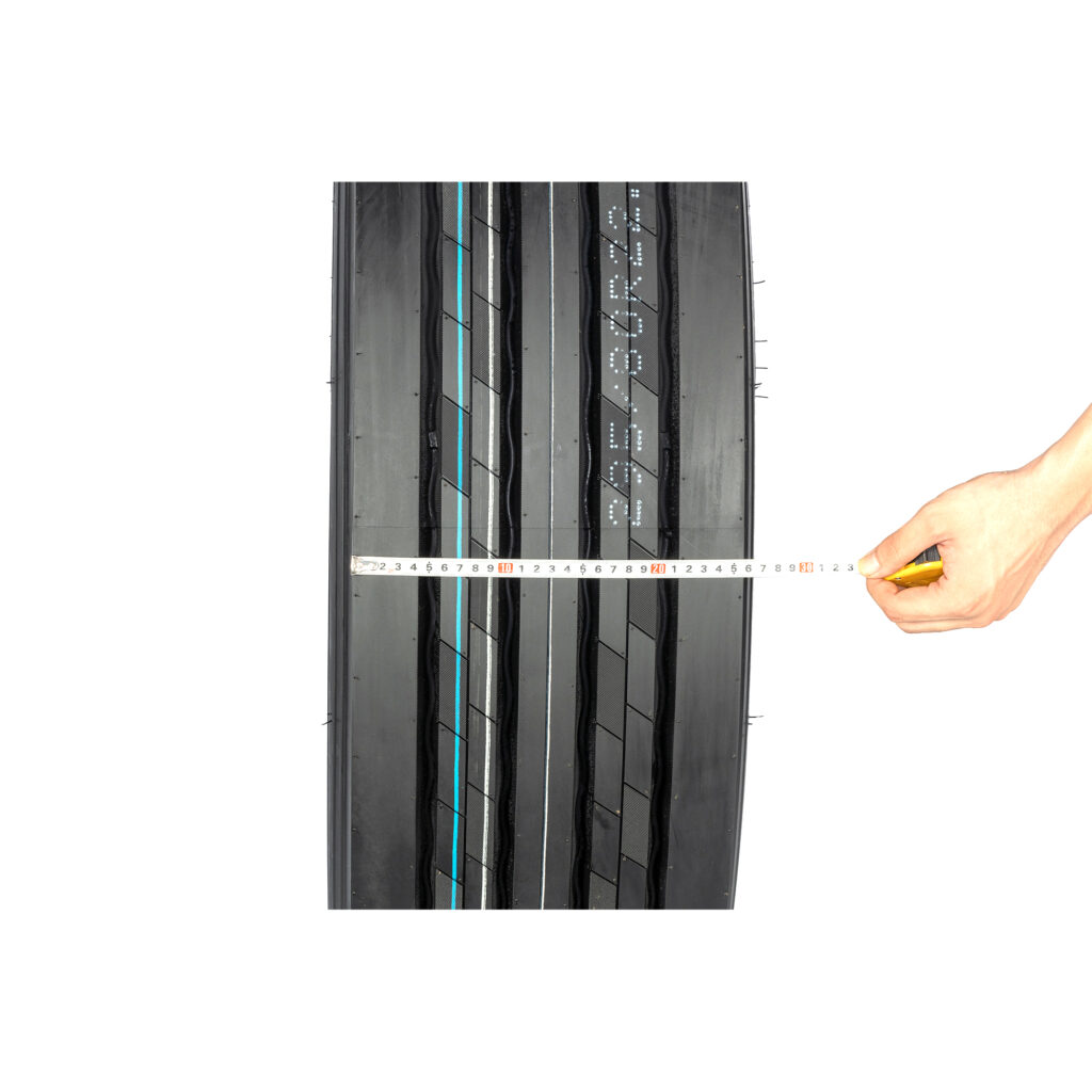 Light Truck Radial Tires: How to Match Tread Patterns