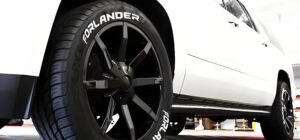 Forlander white letter tyre