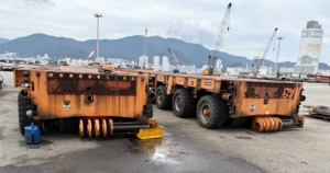 F819 SPMT Tire 355 65-15 solid trailer tires for self propelled transporter