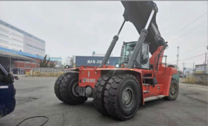 The Cost-Effectiveness of Forlander Port Equipment Tyres for Korean Port Operations