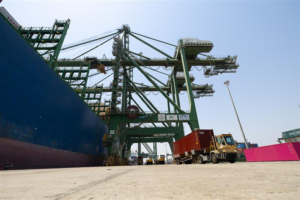 ECH port equipment tires