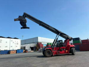 Forlander Tire in Korean Ports: JU911 18.00-25 48PR Reach Stacker Tire Case Study